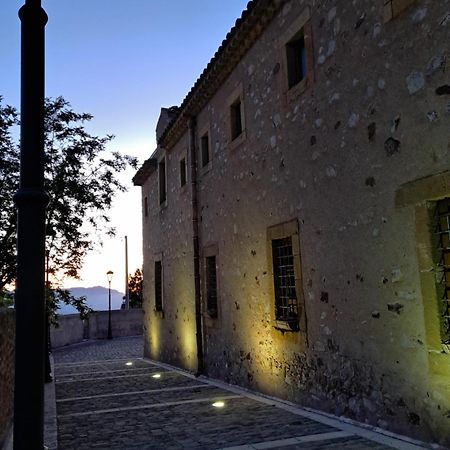 Al Convento Hotel San Mauro Castelverde Bagian luar foto