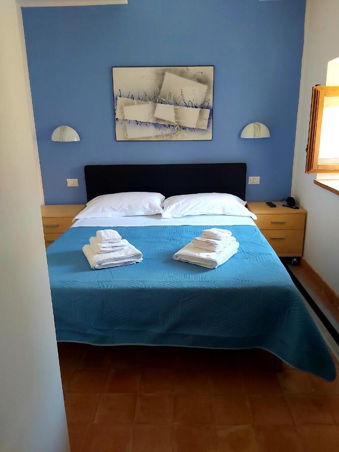 Al Convento Hotel San Mauro Castelverde Ruang foto